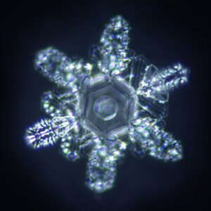 Wasserkristalle - Standfilter KIARA mit der Filterkartusche NATURA PLUS und großen Kristallsteinen